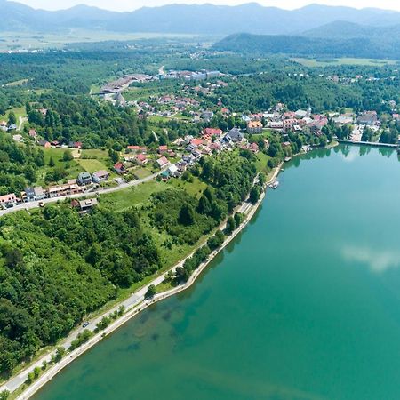 Villa Fužine Exteriör bild