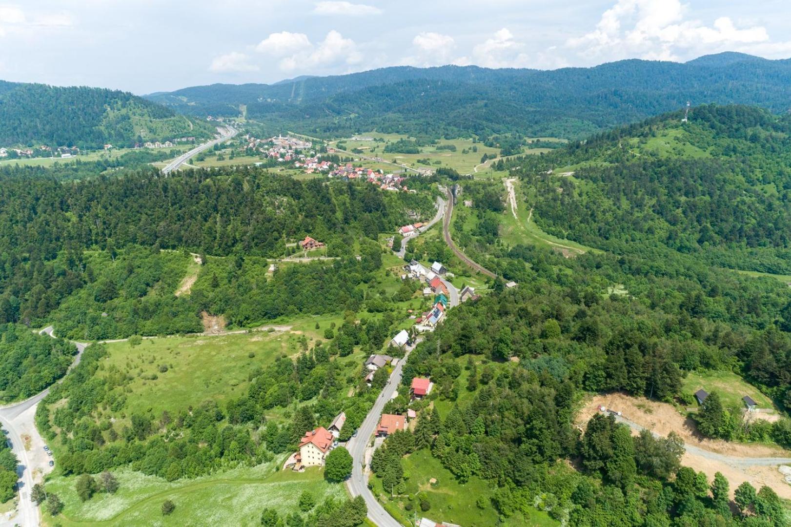 Villa Fužine Exteriör bild