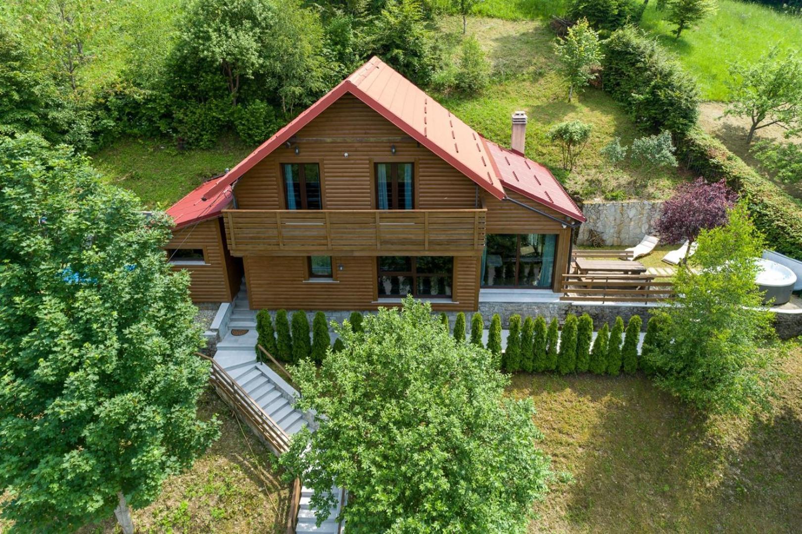 Villa Fužine Exteriör bild